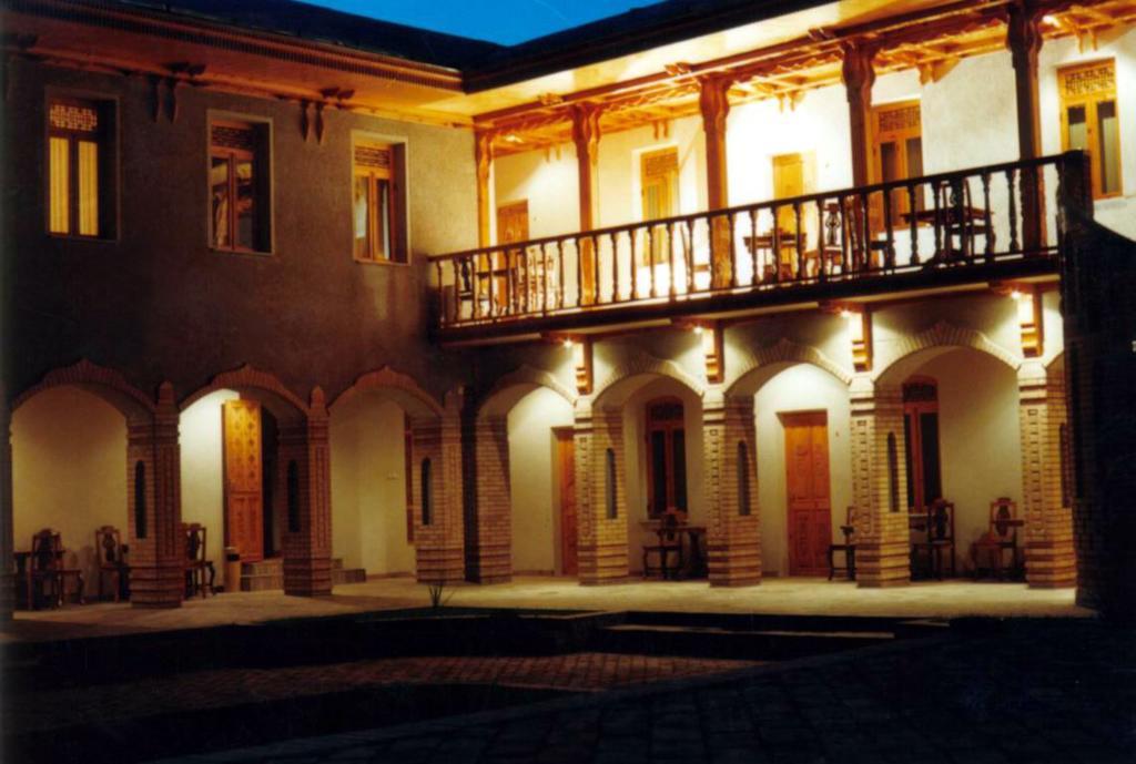Malika Classic Hotel Samarkand Buitenkant foto
